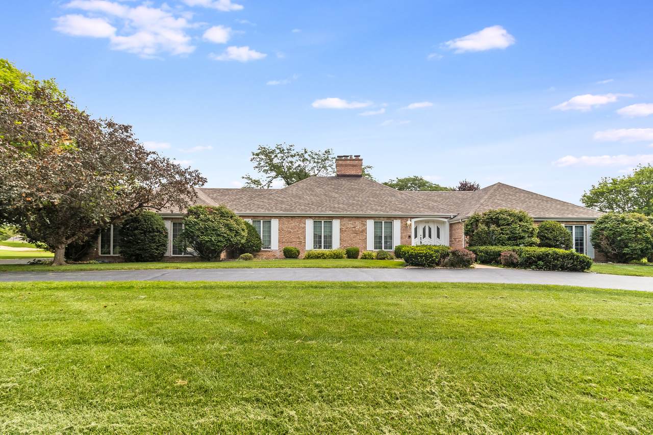 688 Golf Club Lane - Photo 1