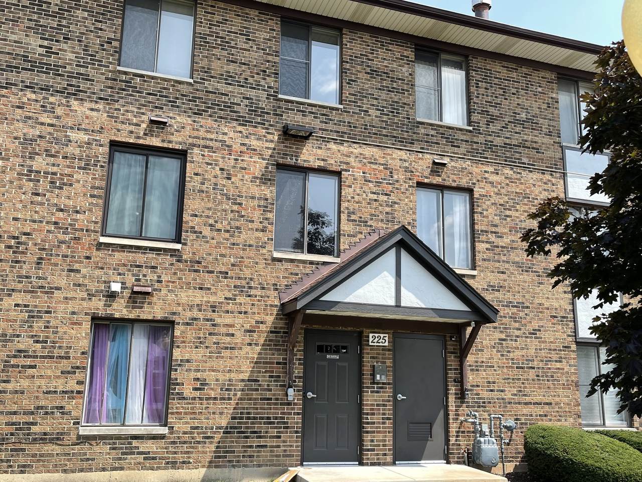 225 Gregory Street - Photo 1