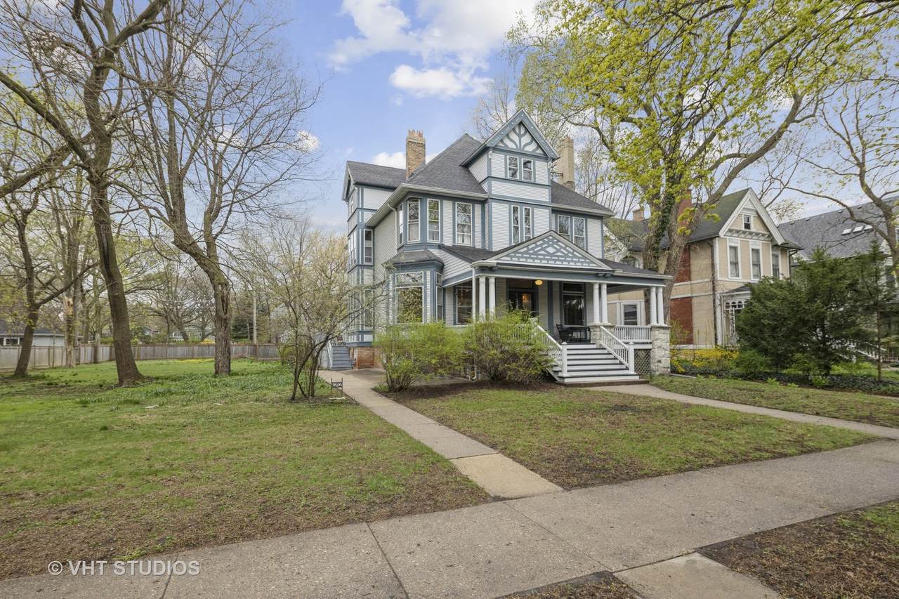 1214 Maple Avenue - Photo 1