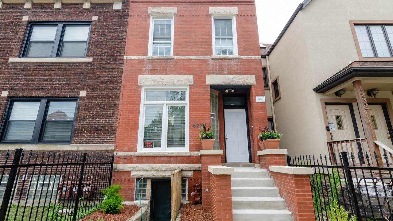 4234 Champlain Avenue - Photo 1