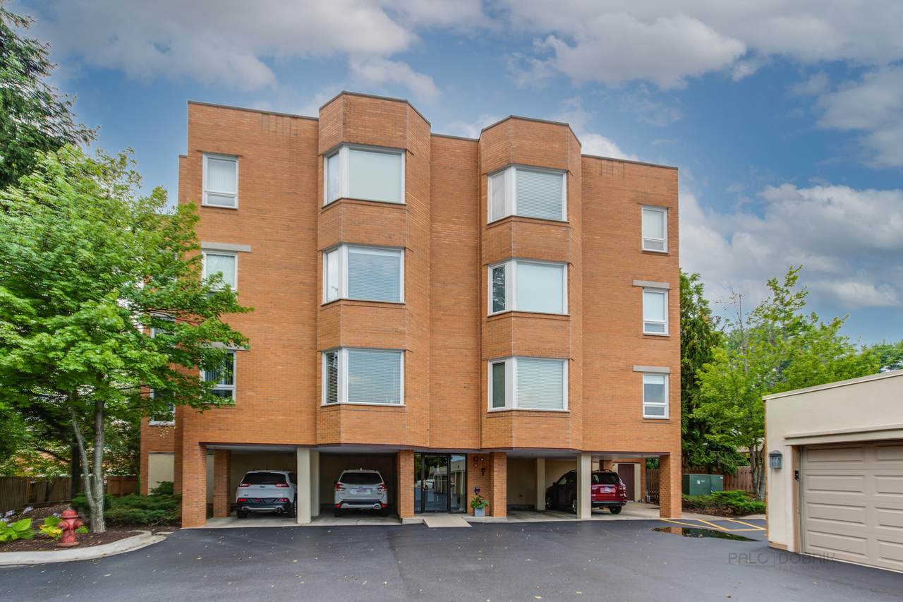 1635 Milwaukee Avenue - Photo 1