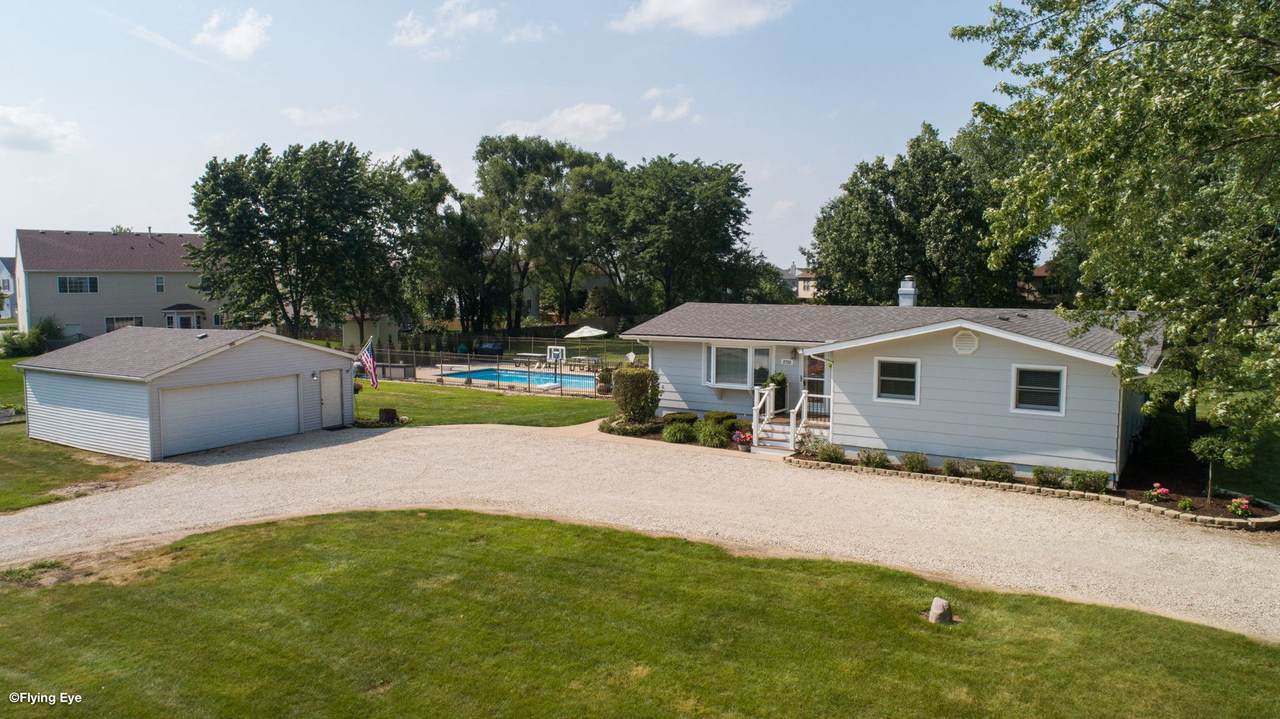 2725 Golf Road - Photo 1