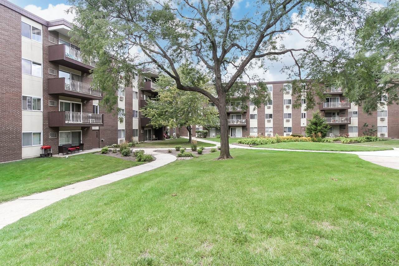 1321 Finley Road - Photo 1