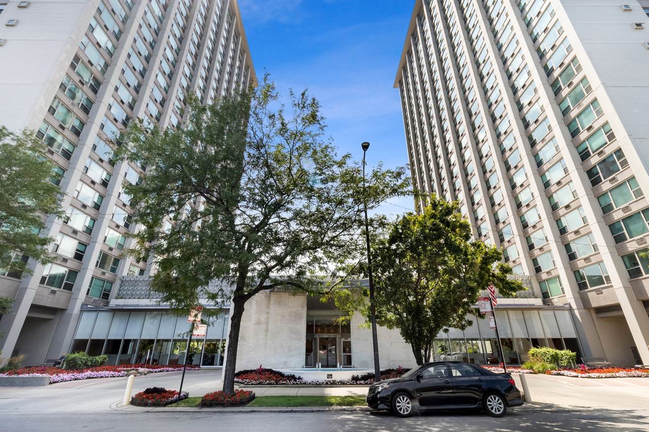 3600 Lake Shore Drive - Photo 1