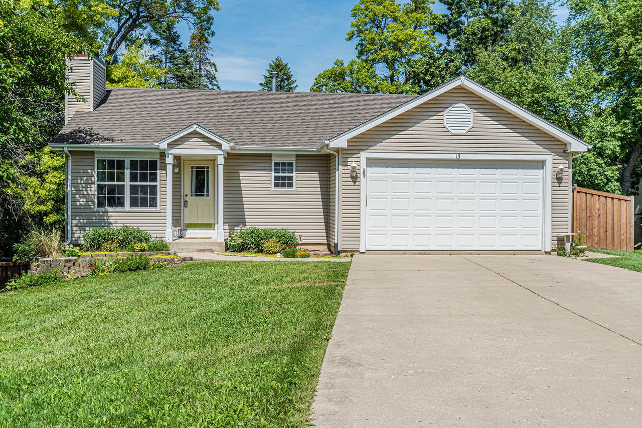 15 Hellios Court - Photo 1