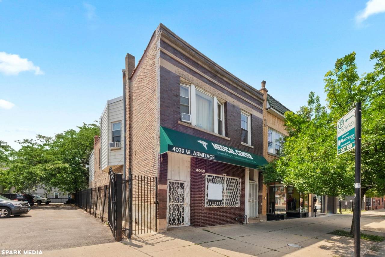 4039 Armitage Avenue - Photo 1
