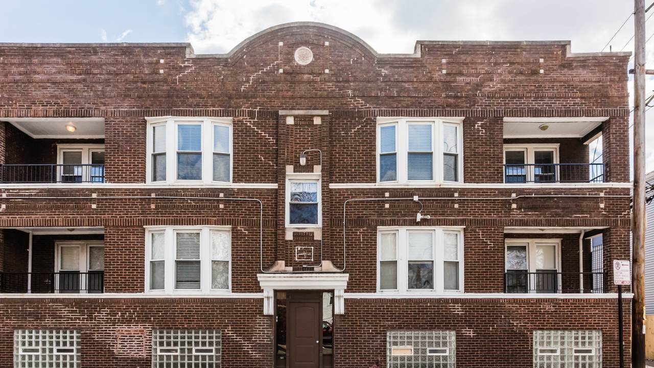3905 Belden Avenue - Photo 1