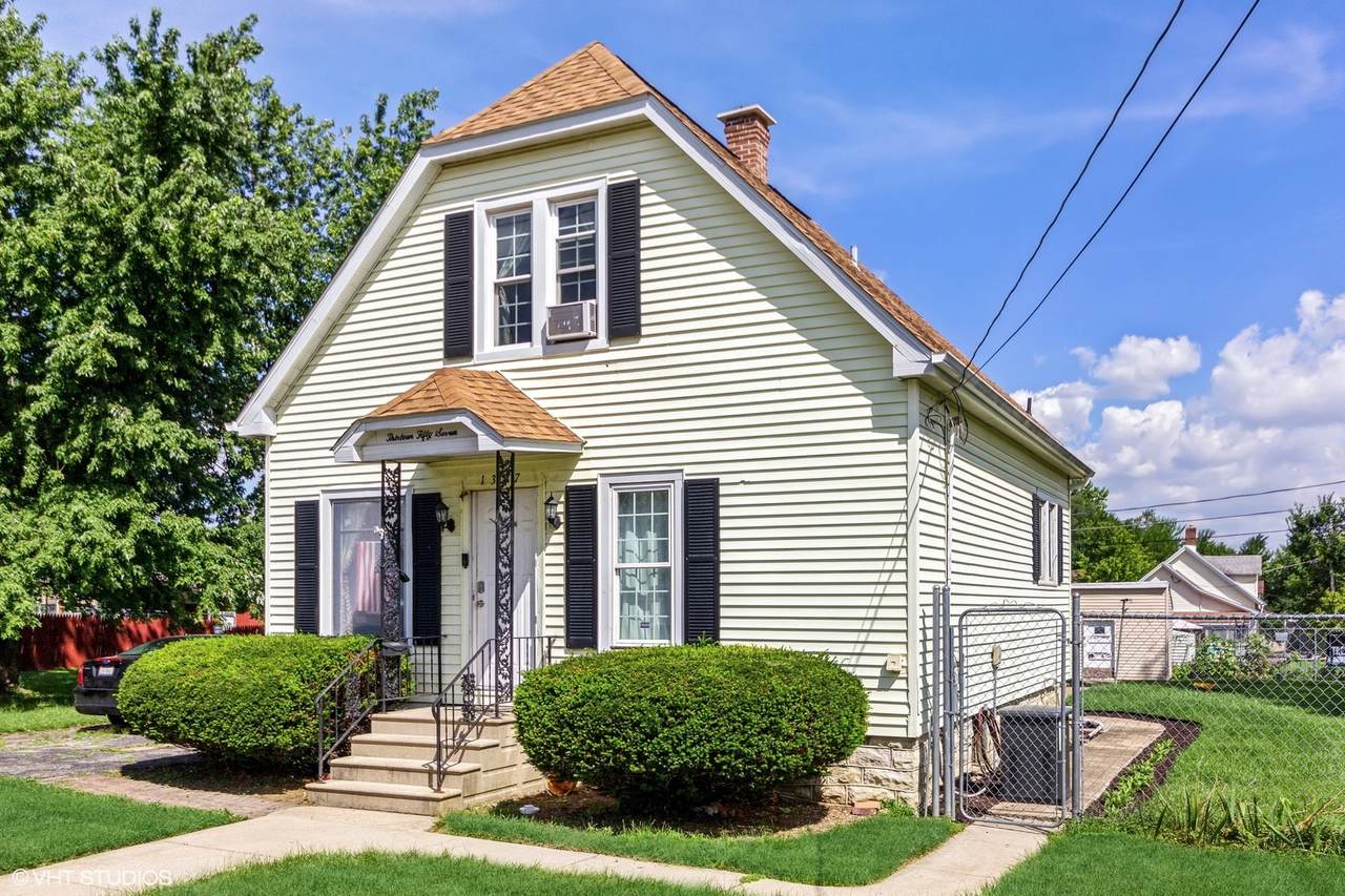 1357 Sterling Avenue - Photo 1