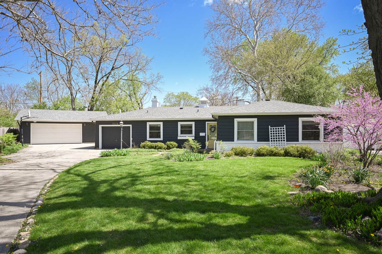2115 Paddock Court - Photo 1