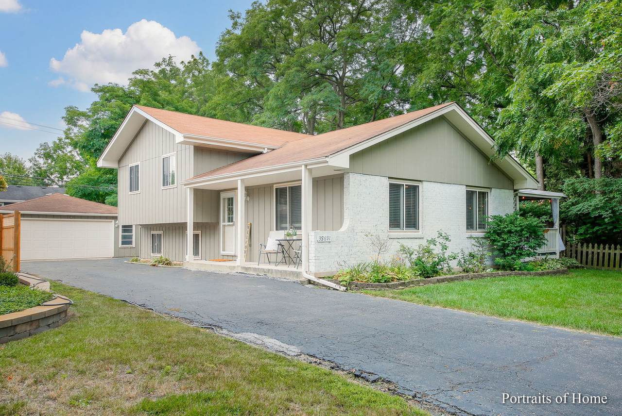 3S691 Melcher Avenue - Photo 1