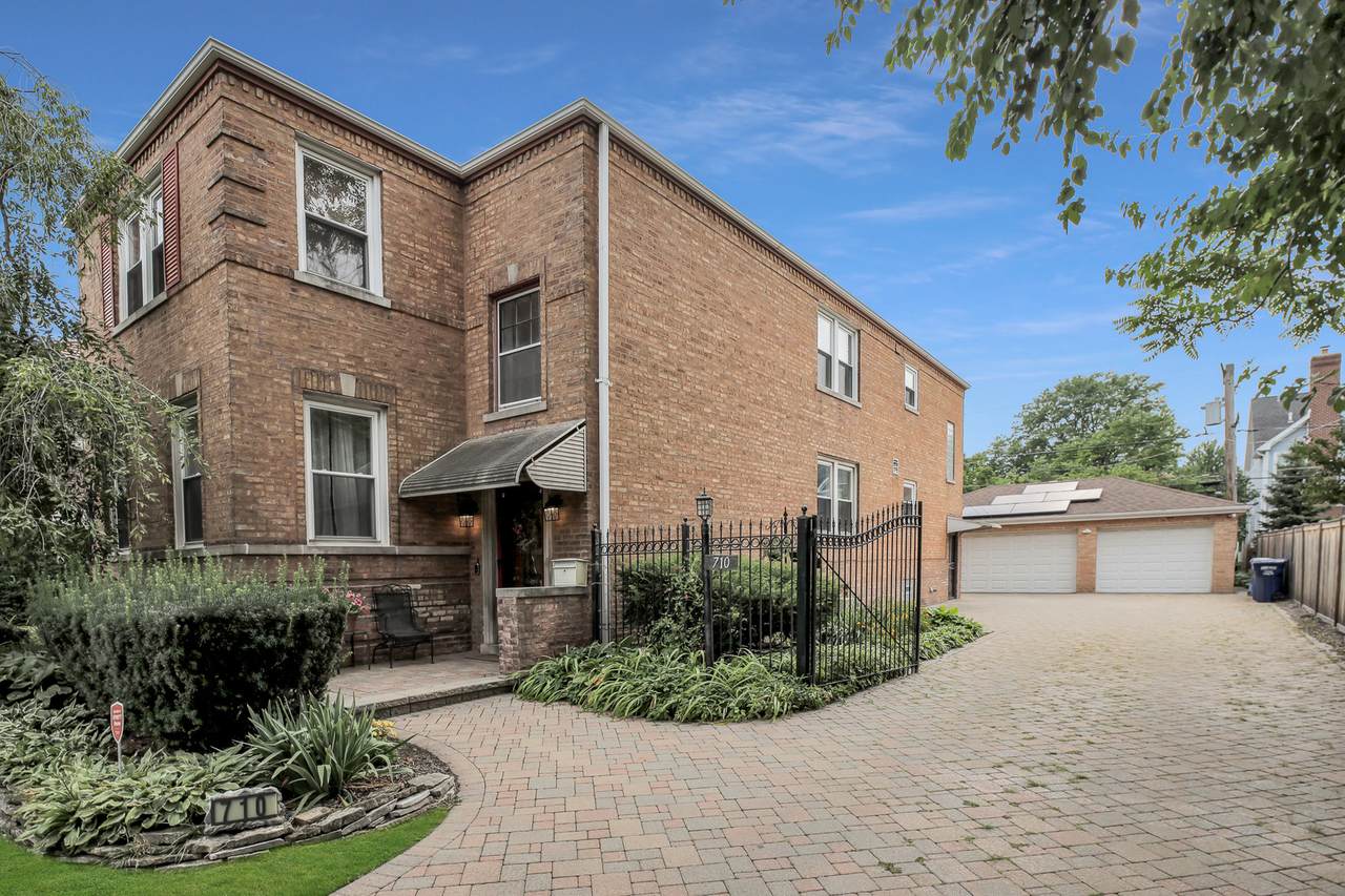 710 La Grange Road - Photo 1