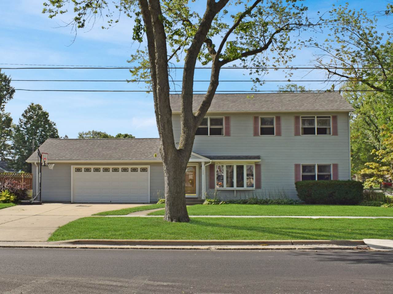 1209 3rd Avenue - Photo 1