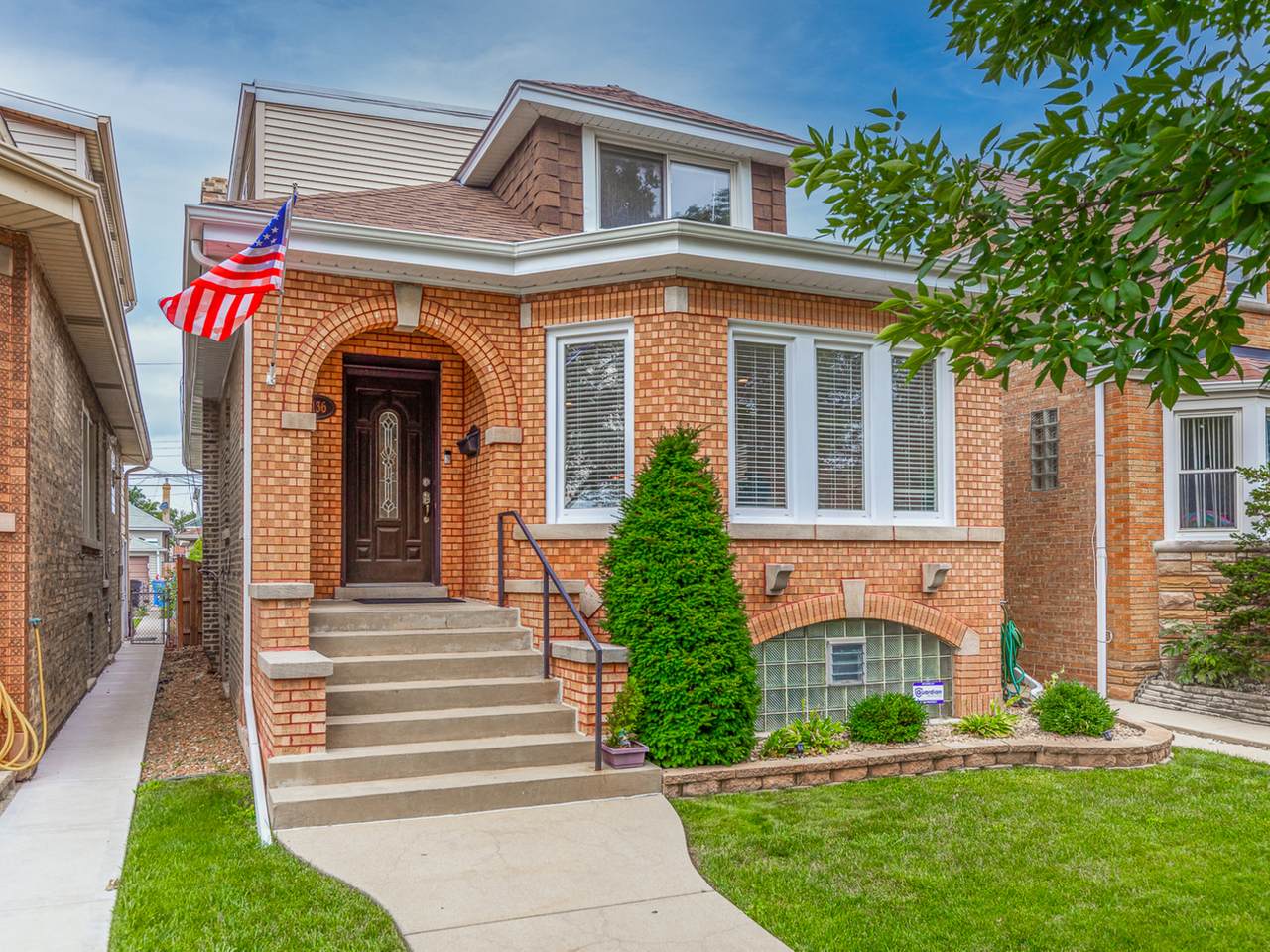 6136 Melrose Street - Photo 1