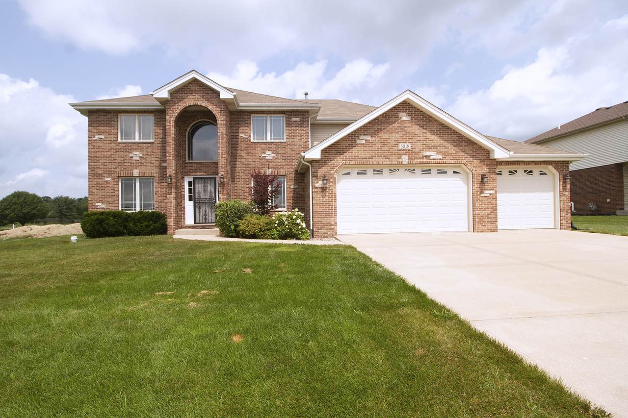 5018 Hawk Lane - Photo 1