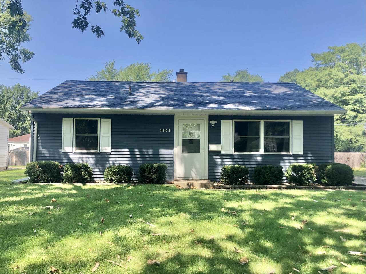 1308 Briarcliff Drive - Photo 1