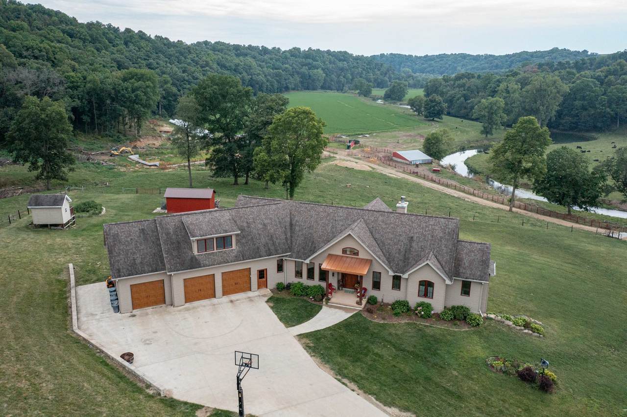 7027 High Ridge Road - Photo 1