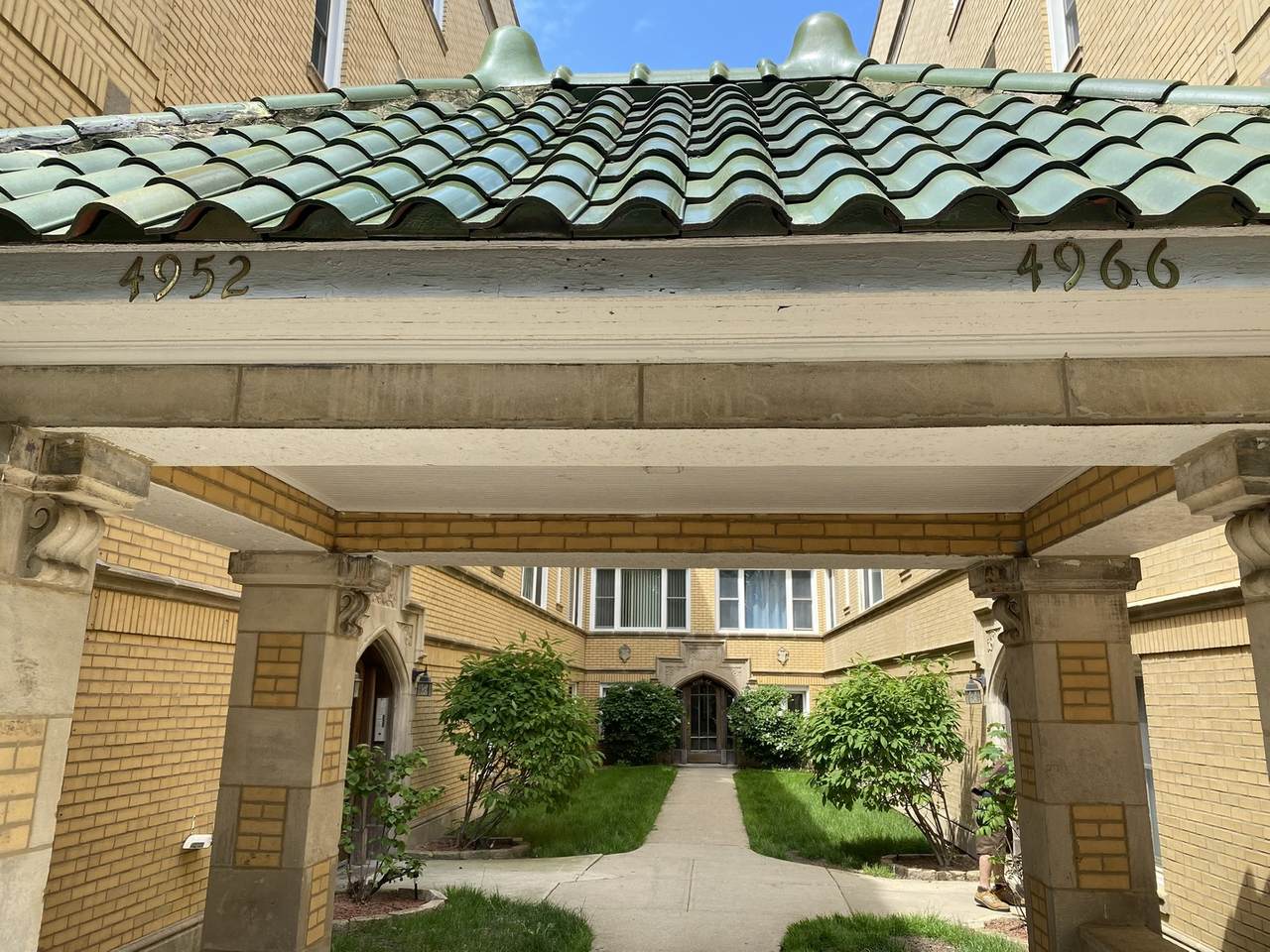 4958 Spaulding Avenue - Photo 1