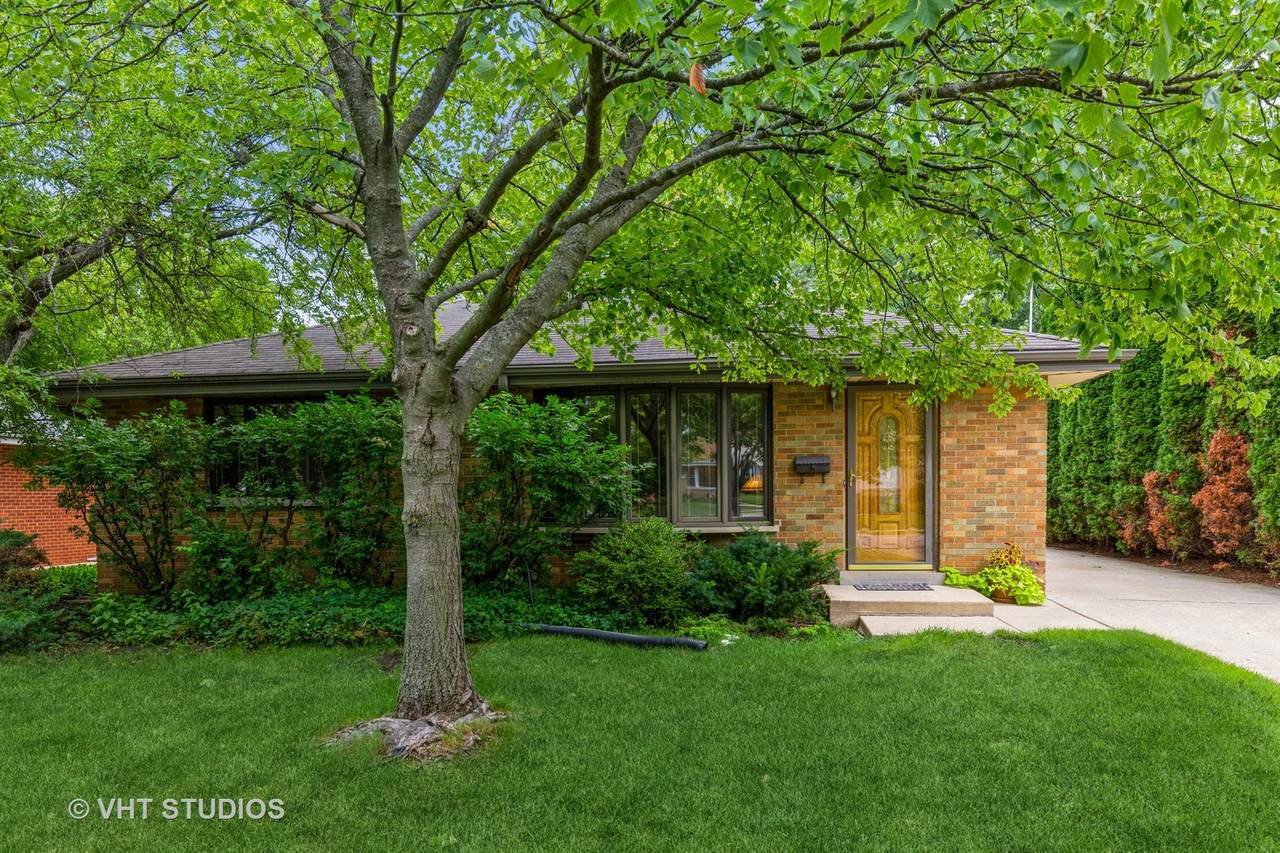 141 Warren Avenue - Photo 1