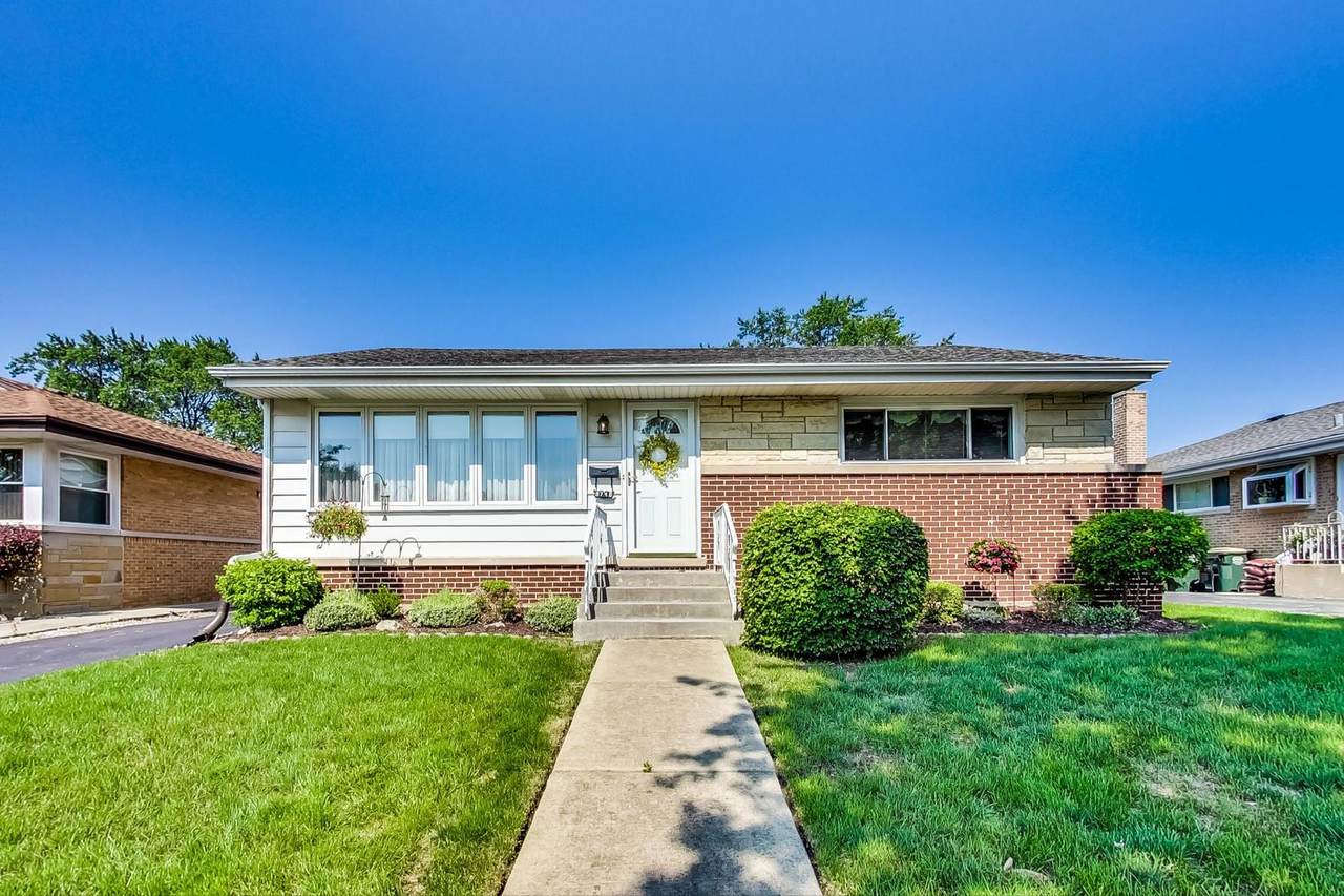 8748 Oleander Avenue - Photo 1