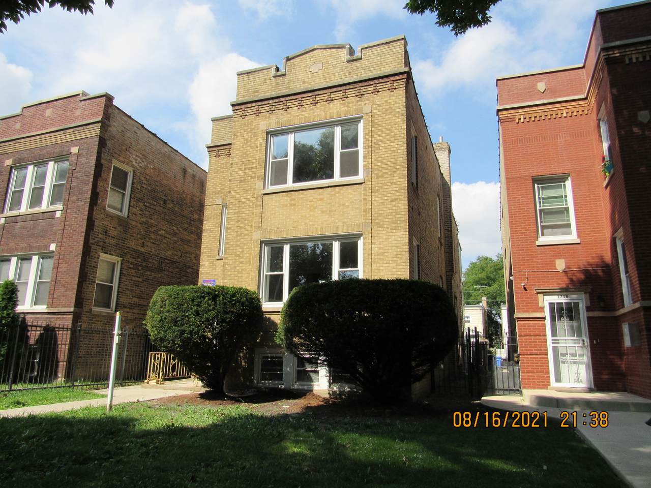1712 Lotus Avenue - Photo 1