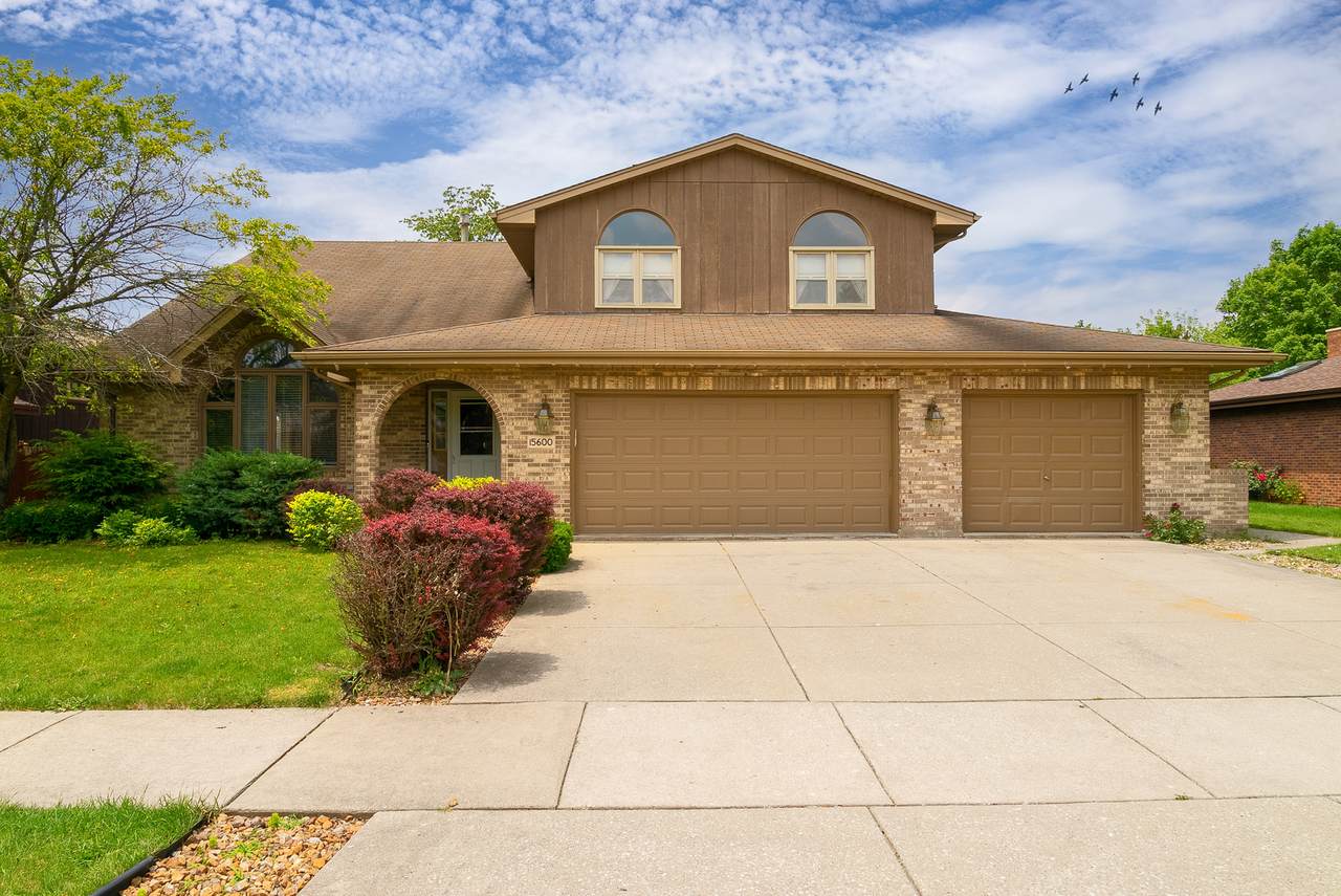 15600 Calypso Lane - Photo 1