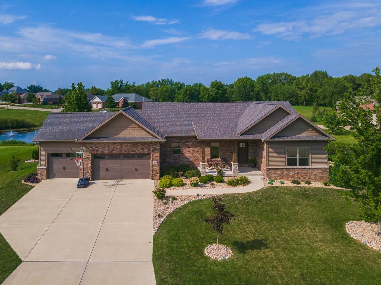 15924 Belfry Drive - Photo 1
