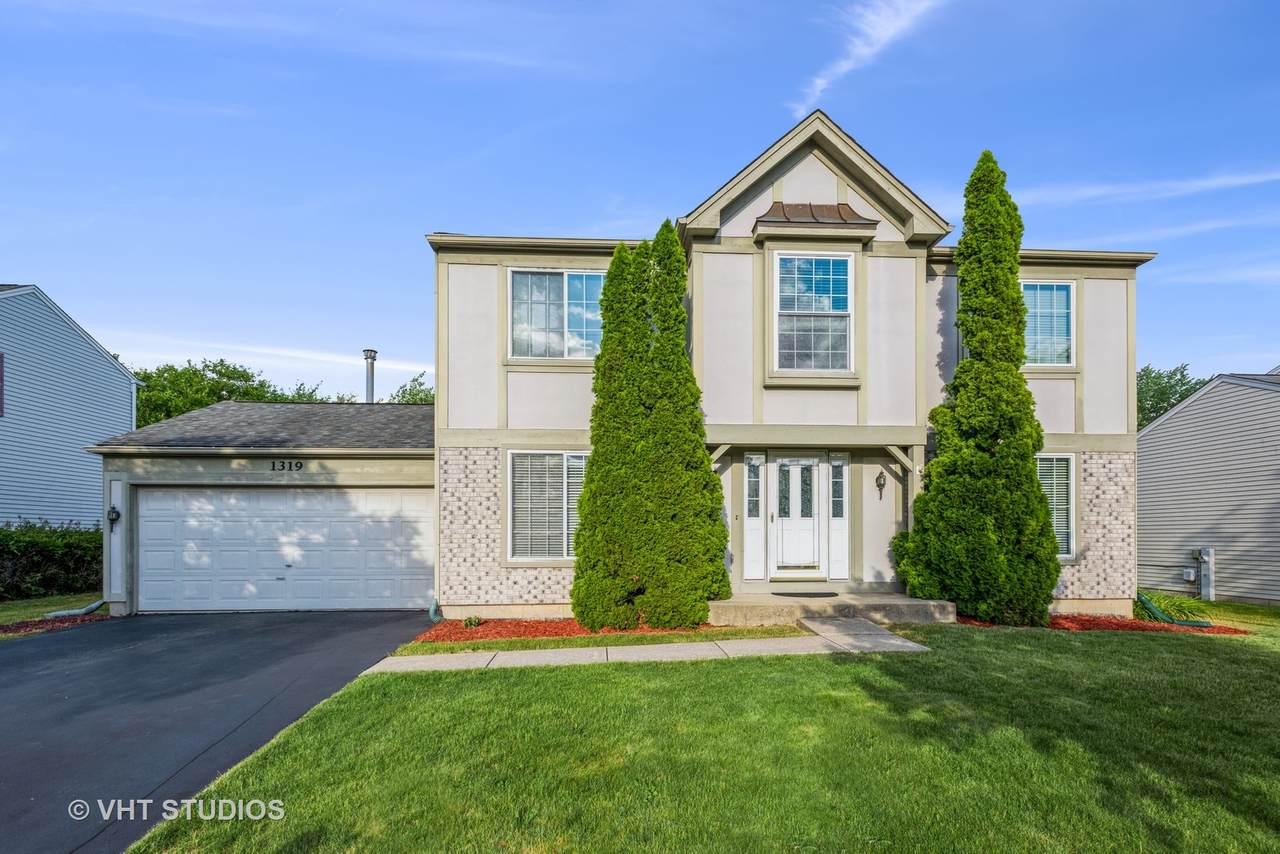 1319 Nantucket Court - Photo 1