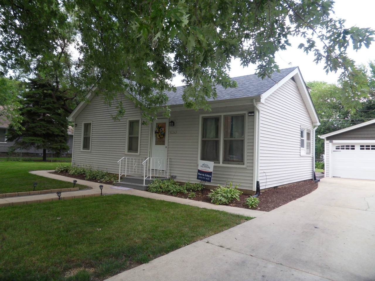 6S341 4th Street - Photo 1