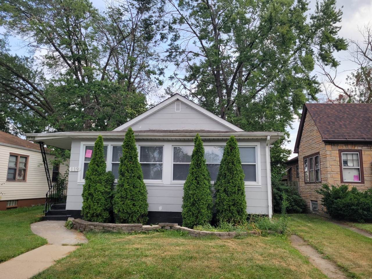 119 Warren Street - Photo 1