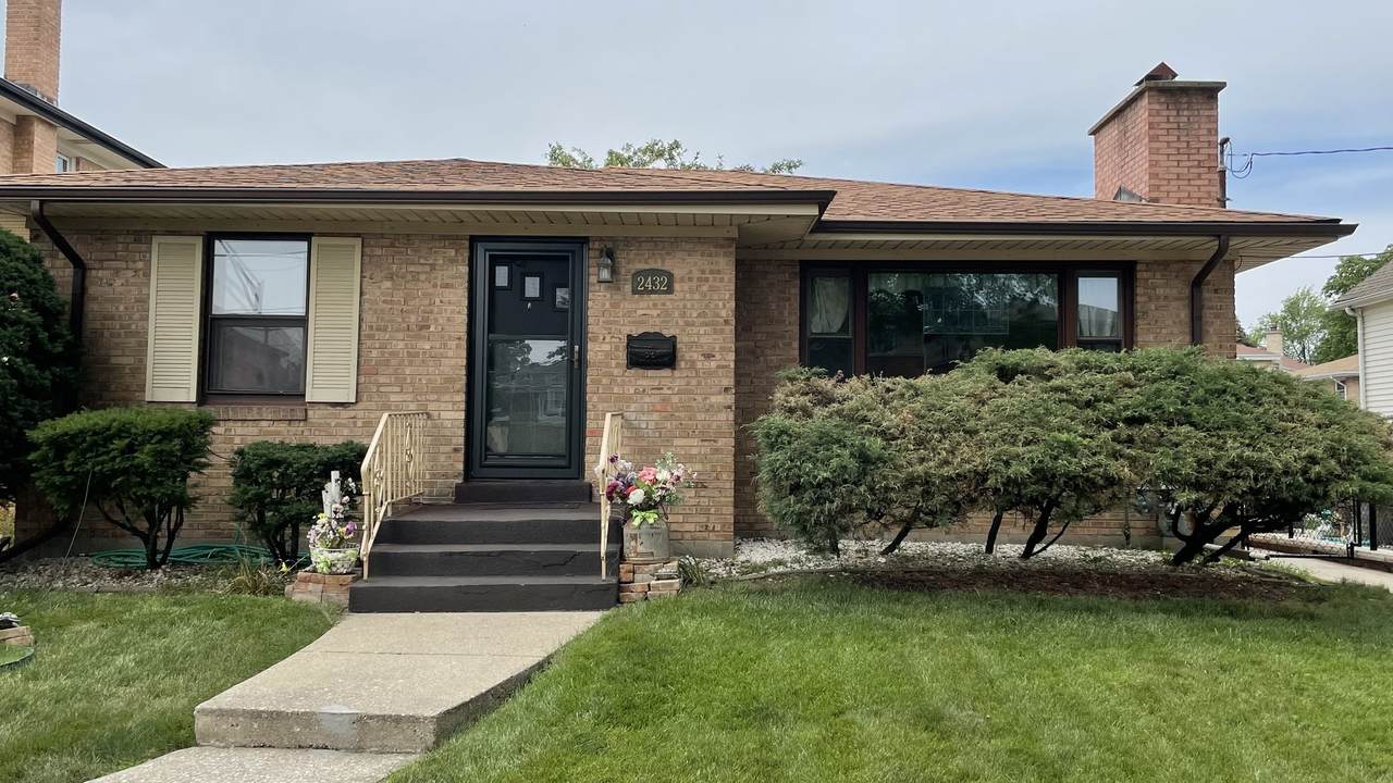 2432 79th Avenue - Photo 1