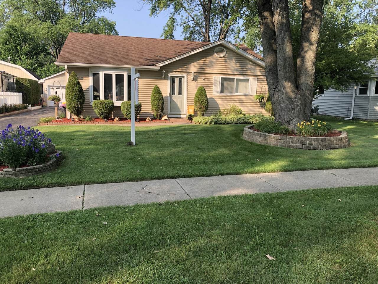 3701 Wren Lane - Photo 1