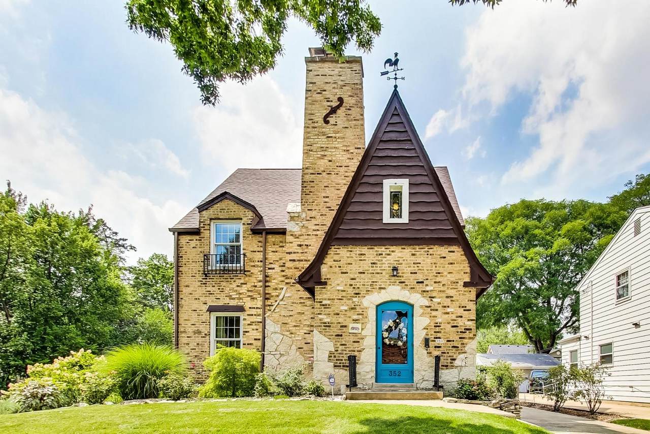 352 Ardmore Road - Photo 1