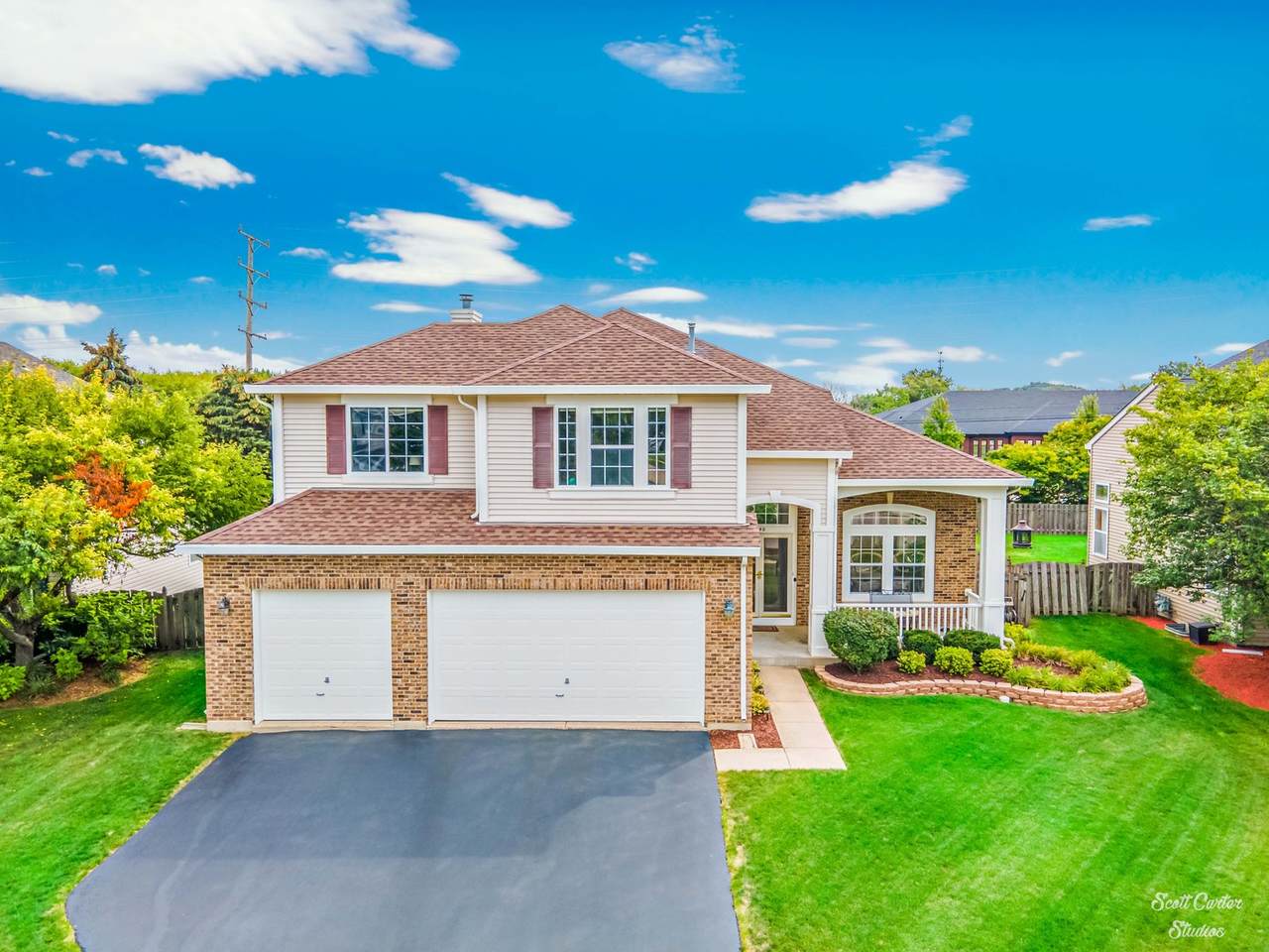 440 Wright Drive - Photo 1