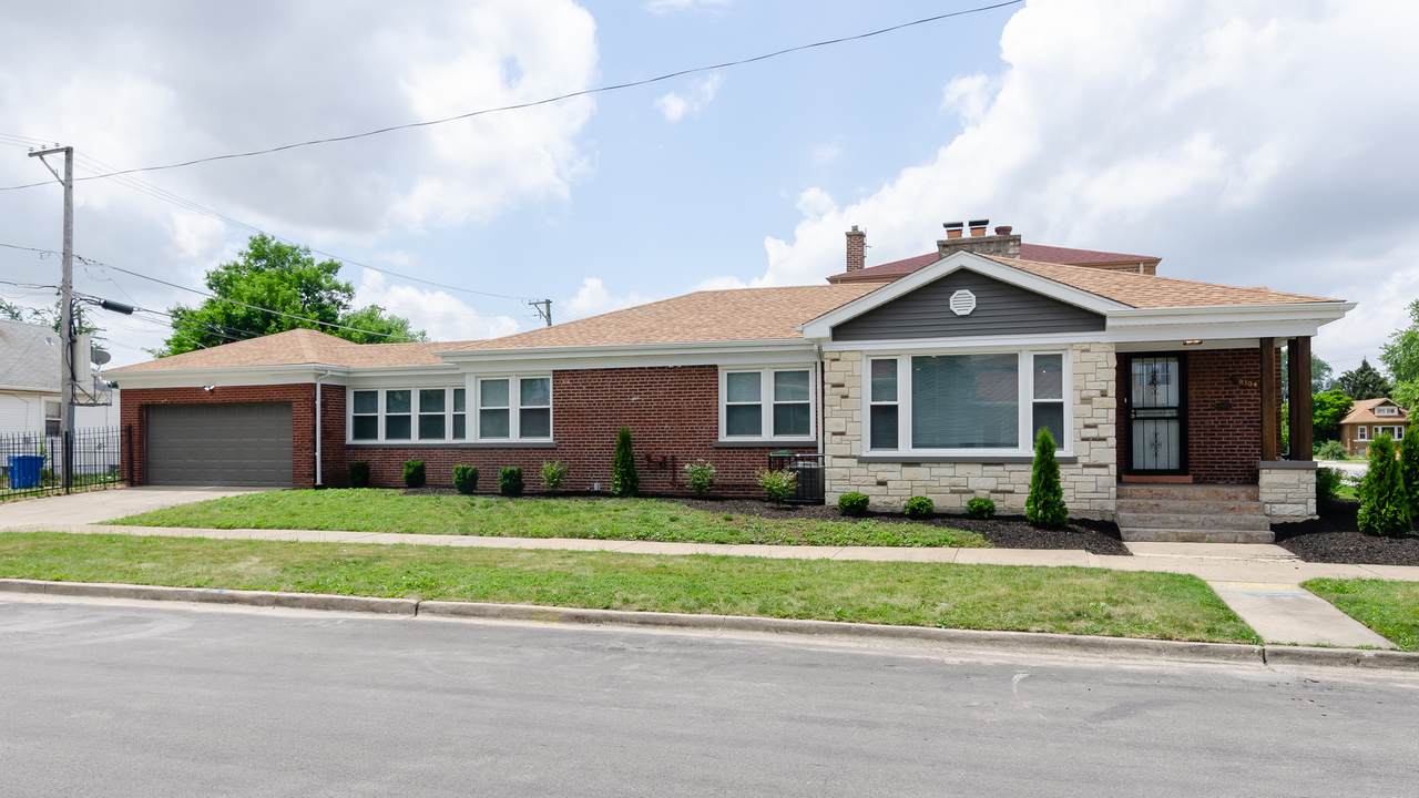 8304 Blackstone Avenue - Photo 1