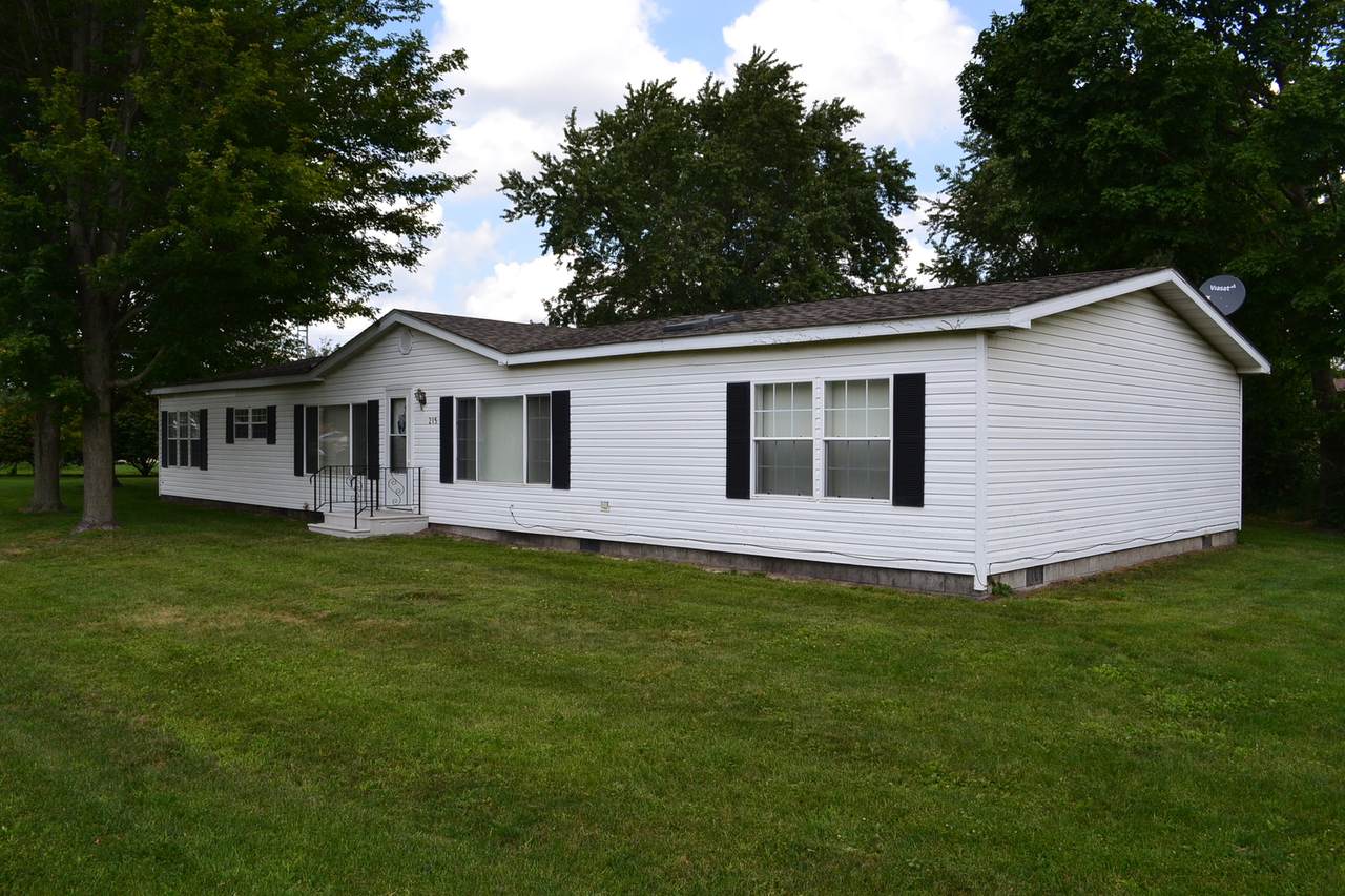 215 Junction Street - Photo 1
