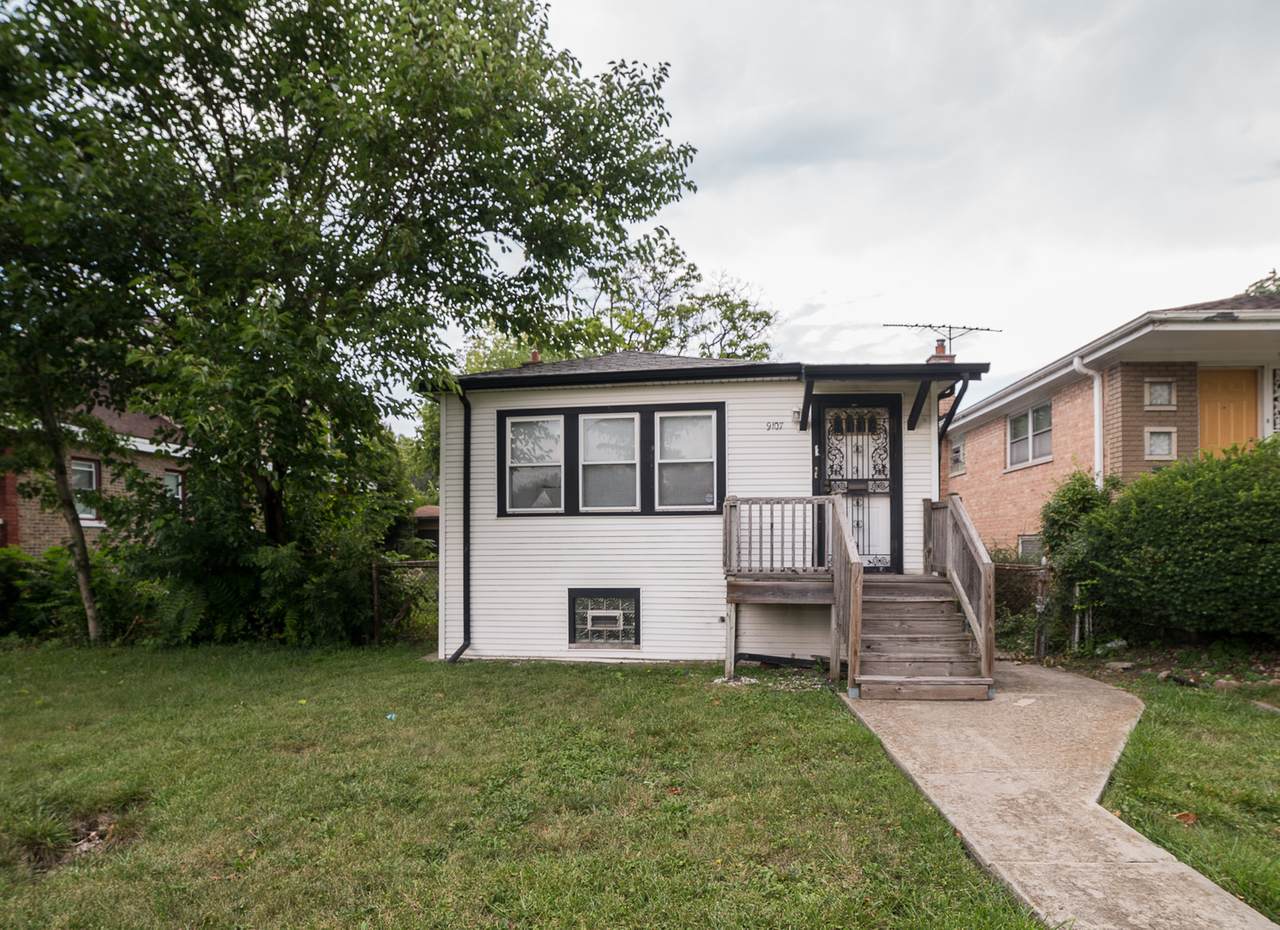 9107 Wabash Avenue - Photo 1