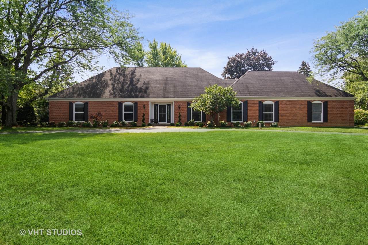 1833 Prestwick Drive - Photo 1