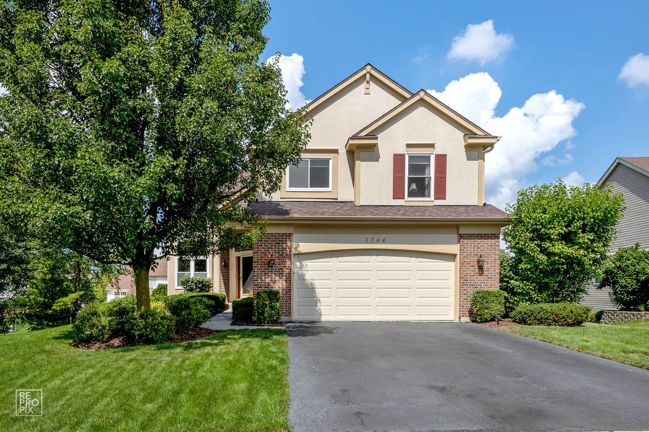 1344 Newcastle Lane - Photo 1