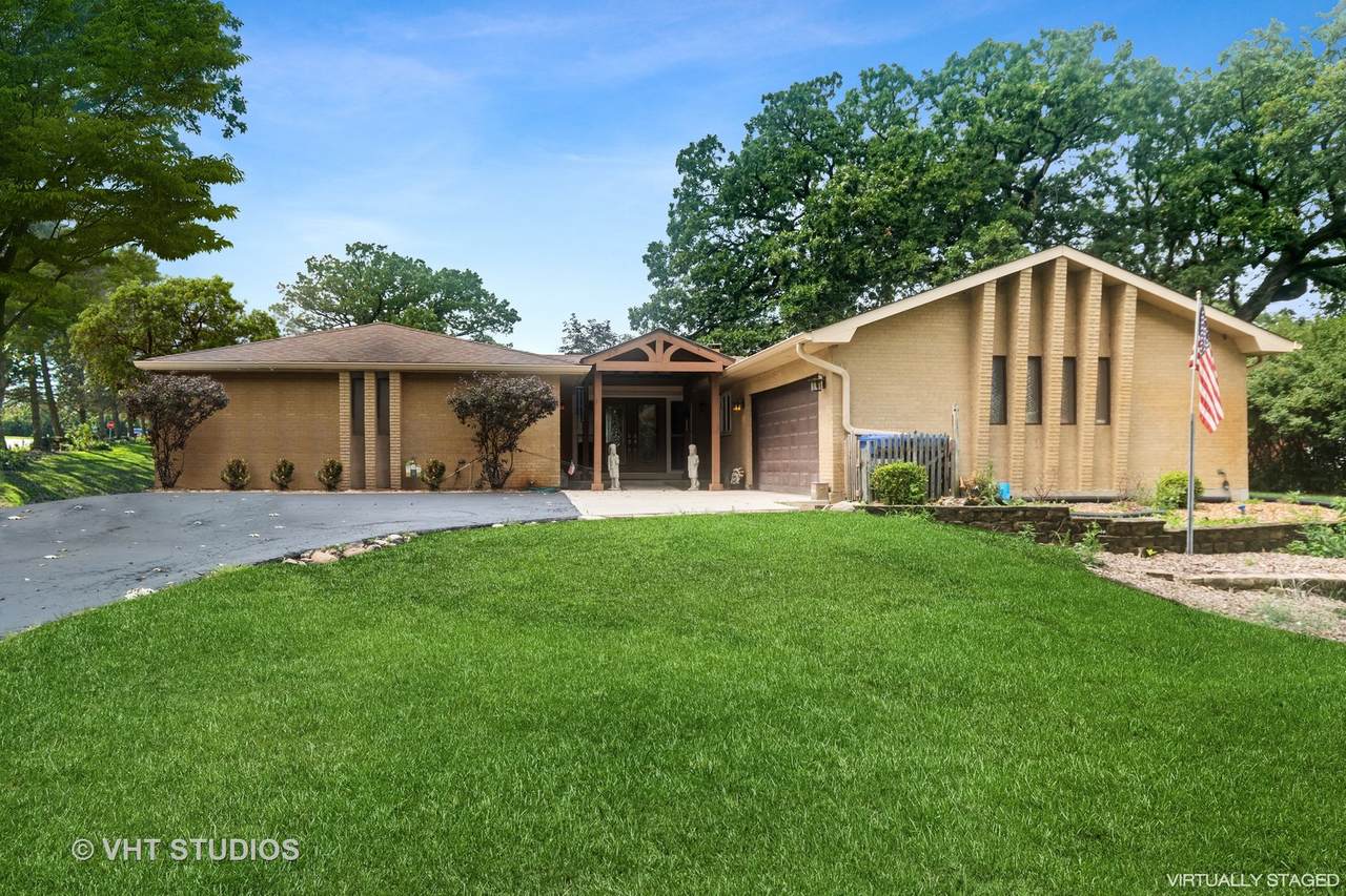 1080 Woodcliff Drive - Photo 1