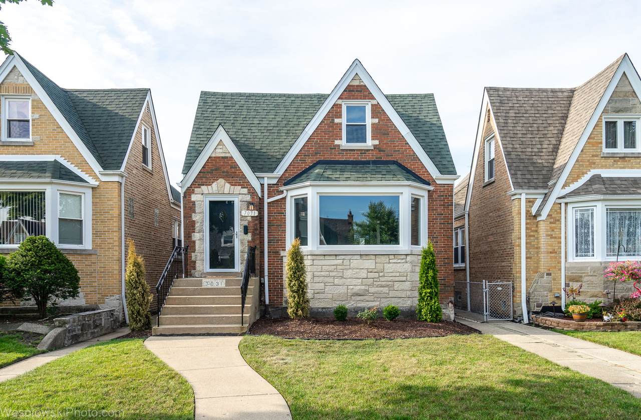 7031 Henderson Street - Photo 1