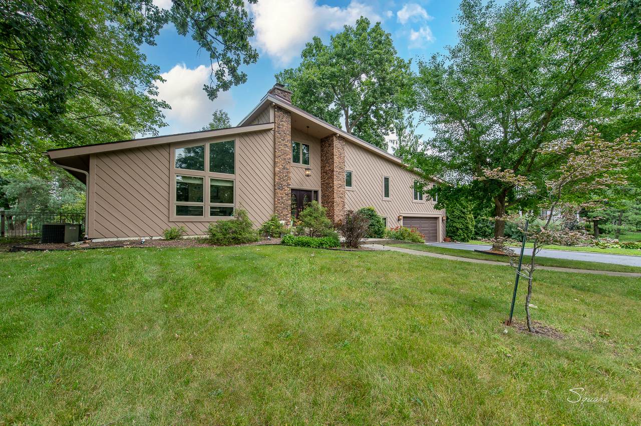 130 Glendale Terrace - Photo 1