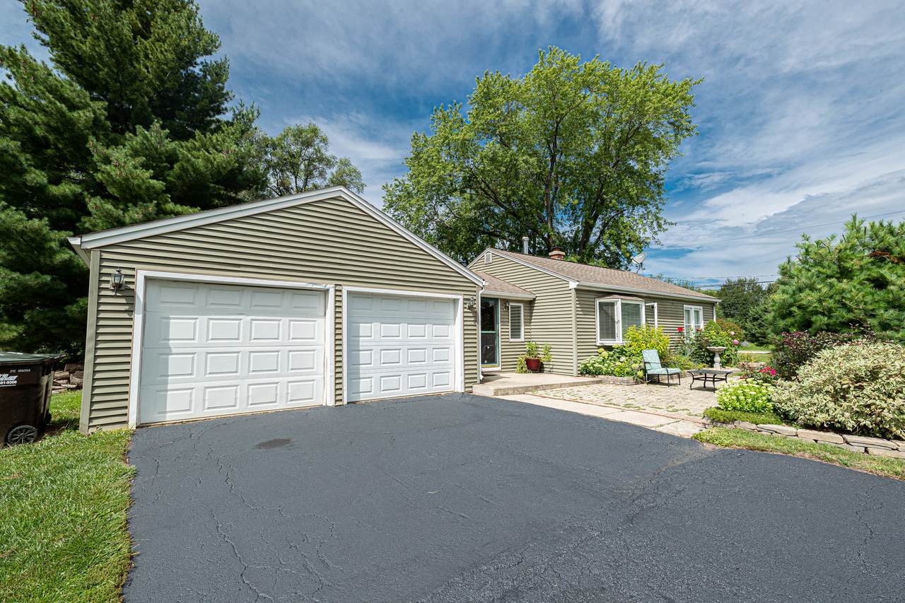 6301 Robert Road - Photo 1