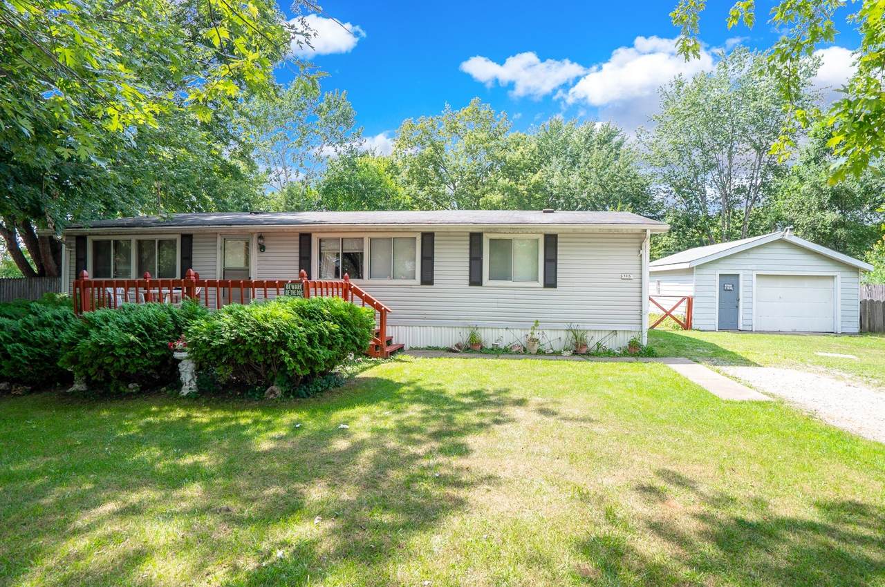 9115 Dresden Drive - Photo 1