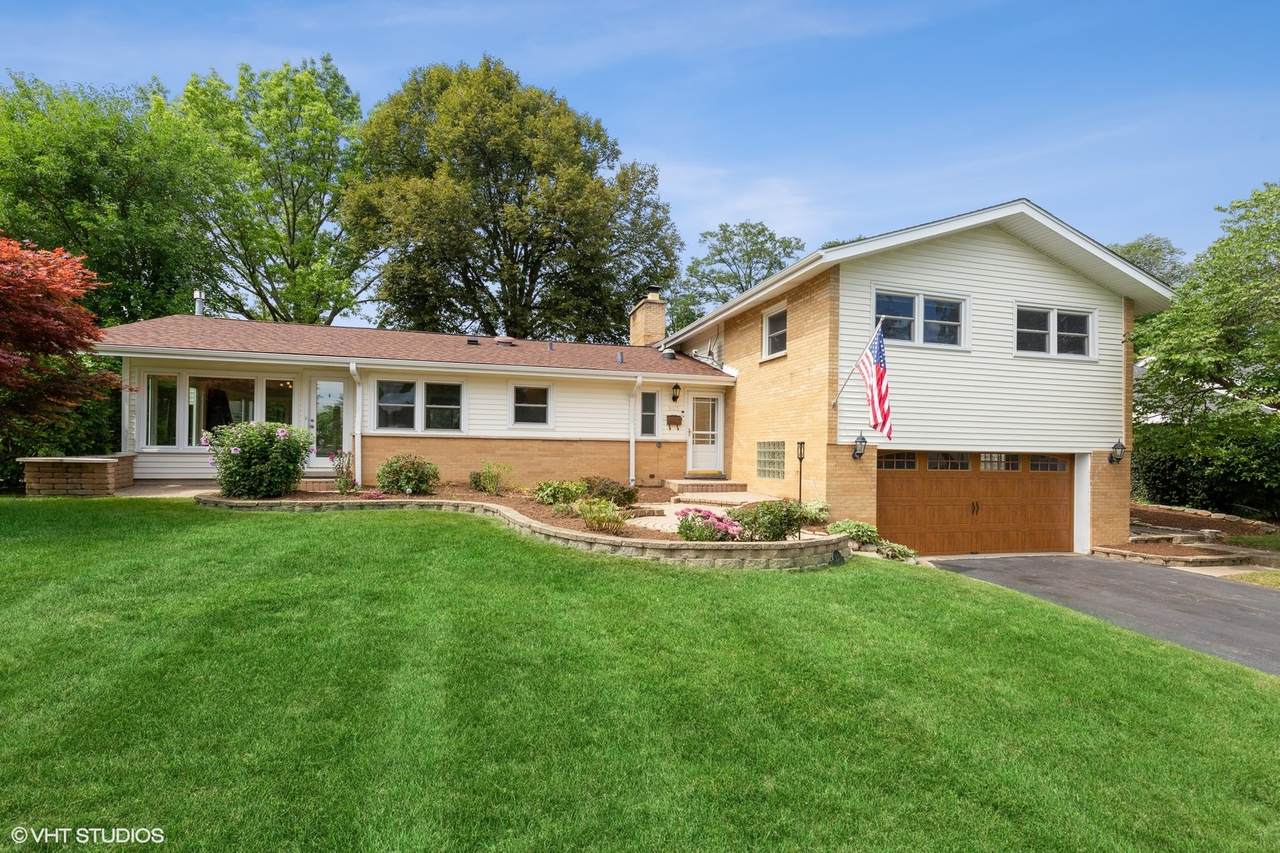 302 Sharon Drive - Photo 1