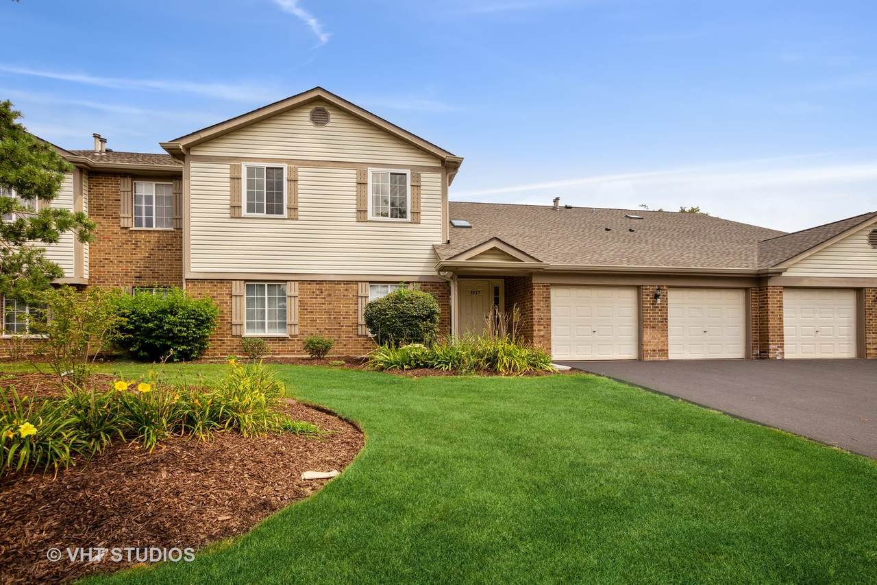 1517 Commodore Court - Photo 1