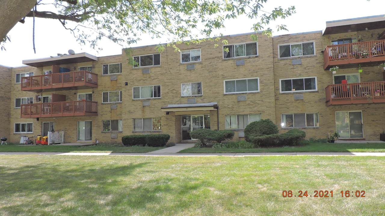 736 Dempster Street - Photo 1