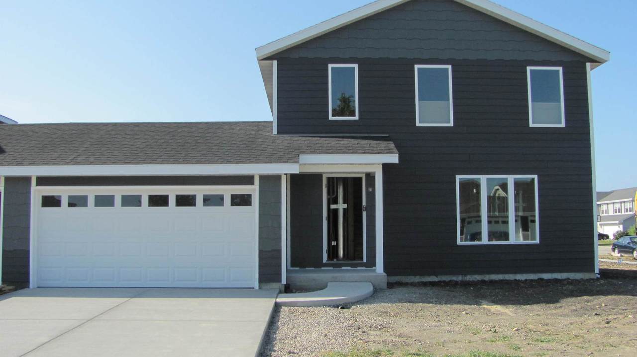 1897 Red Willow Road - Photo 1