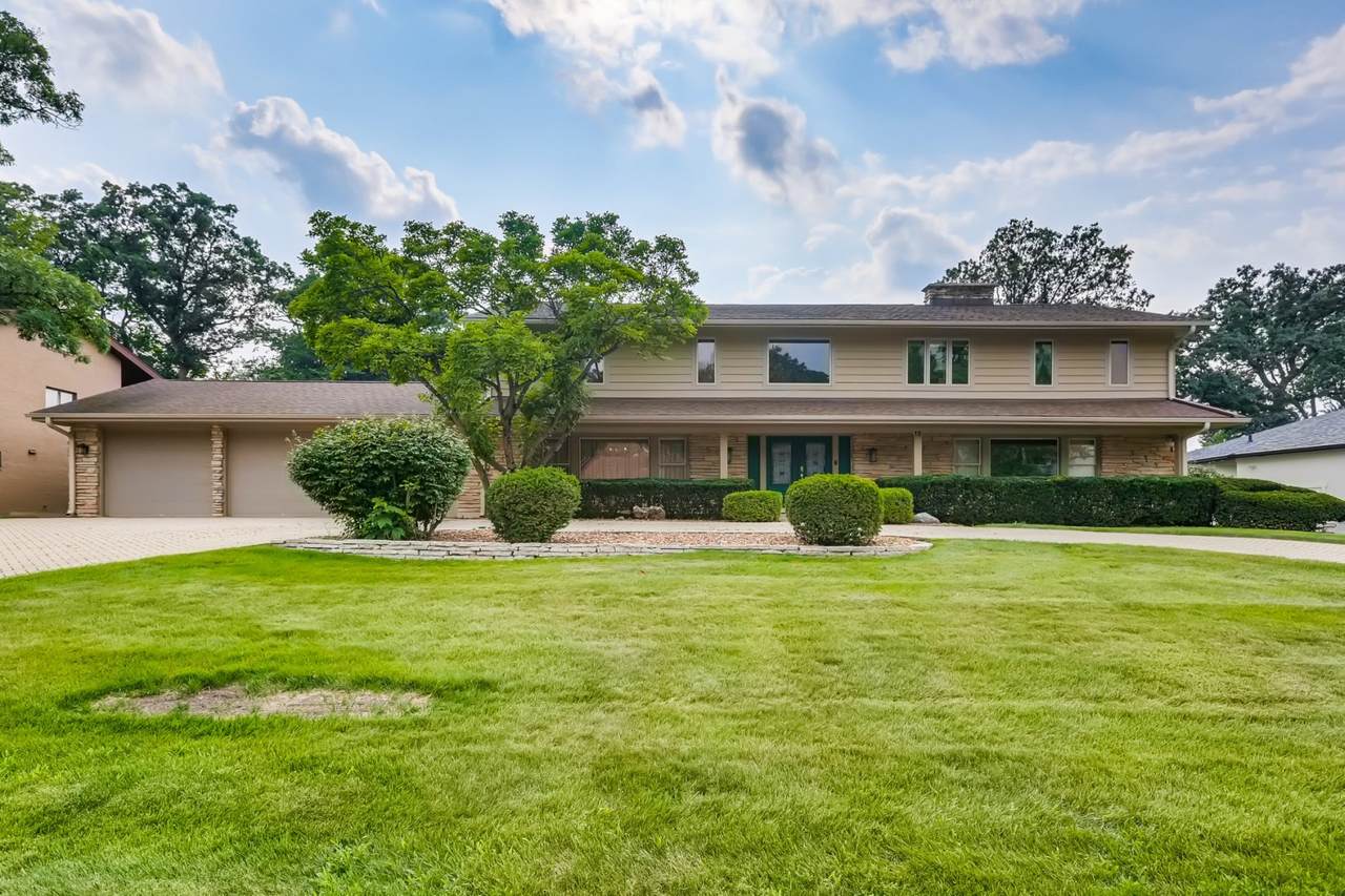 15 Cambridge Drive - Photo 1