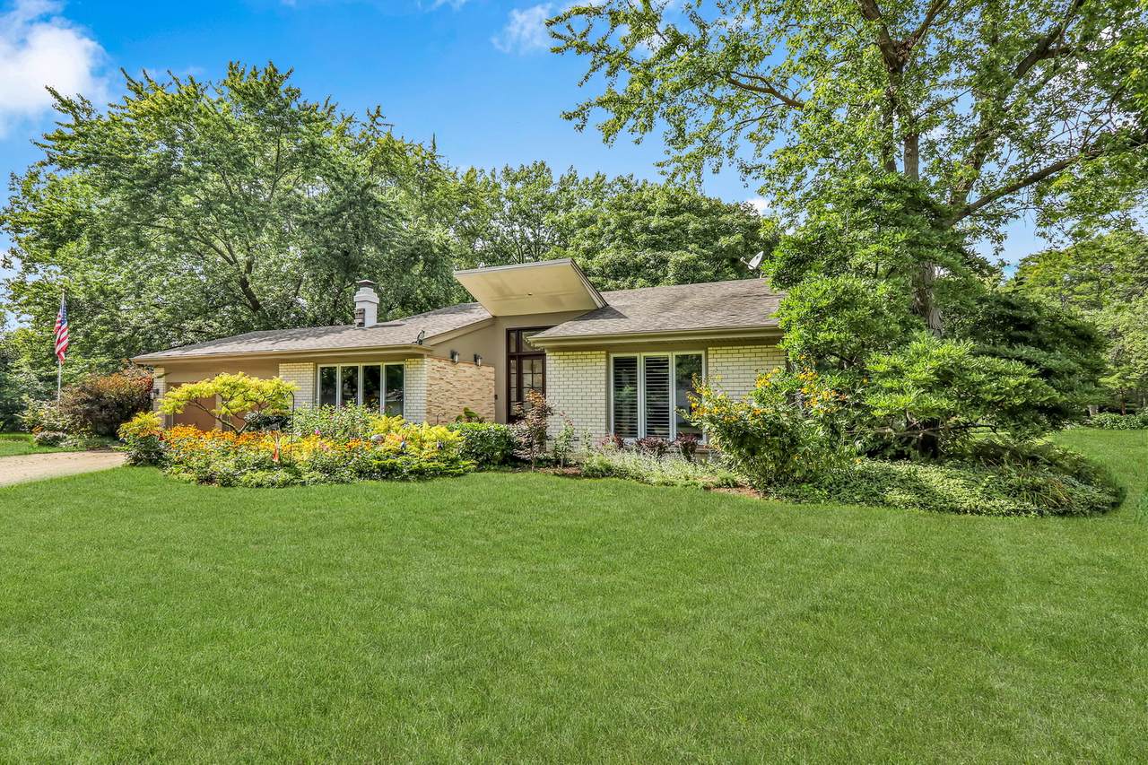 1145 Peregrine Court - Photo 1
