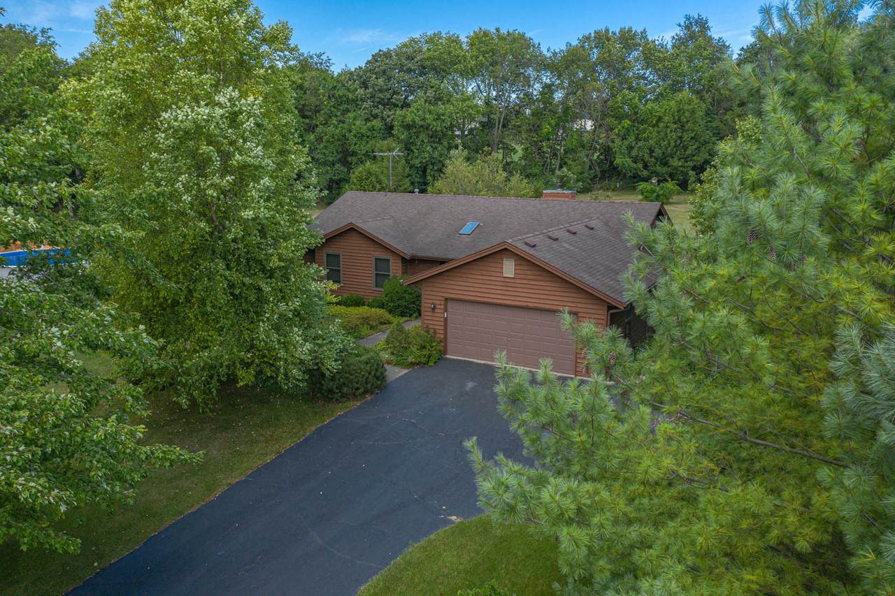 2920 Appleridge Lane - Photo 1